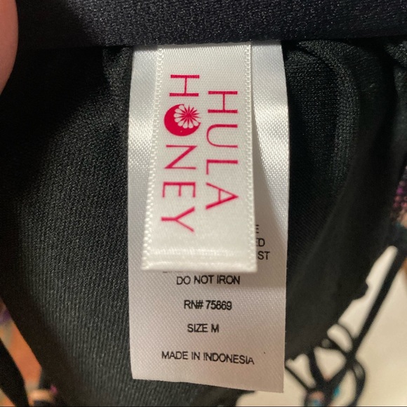 Hula honey top only size medium - Picture 3 of 10